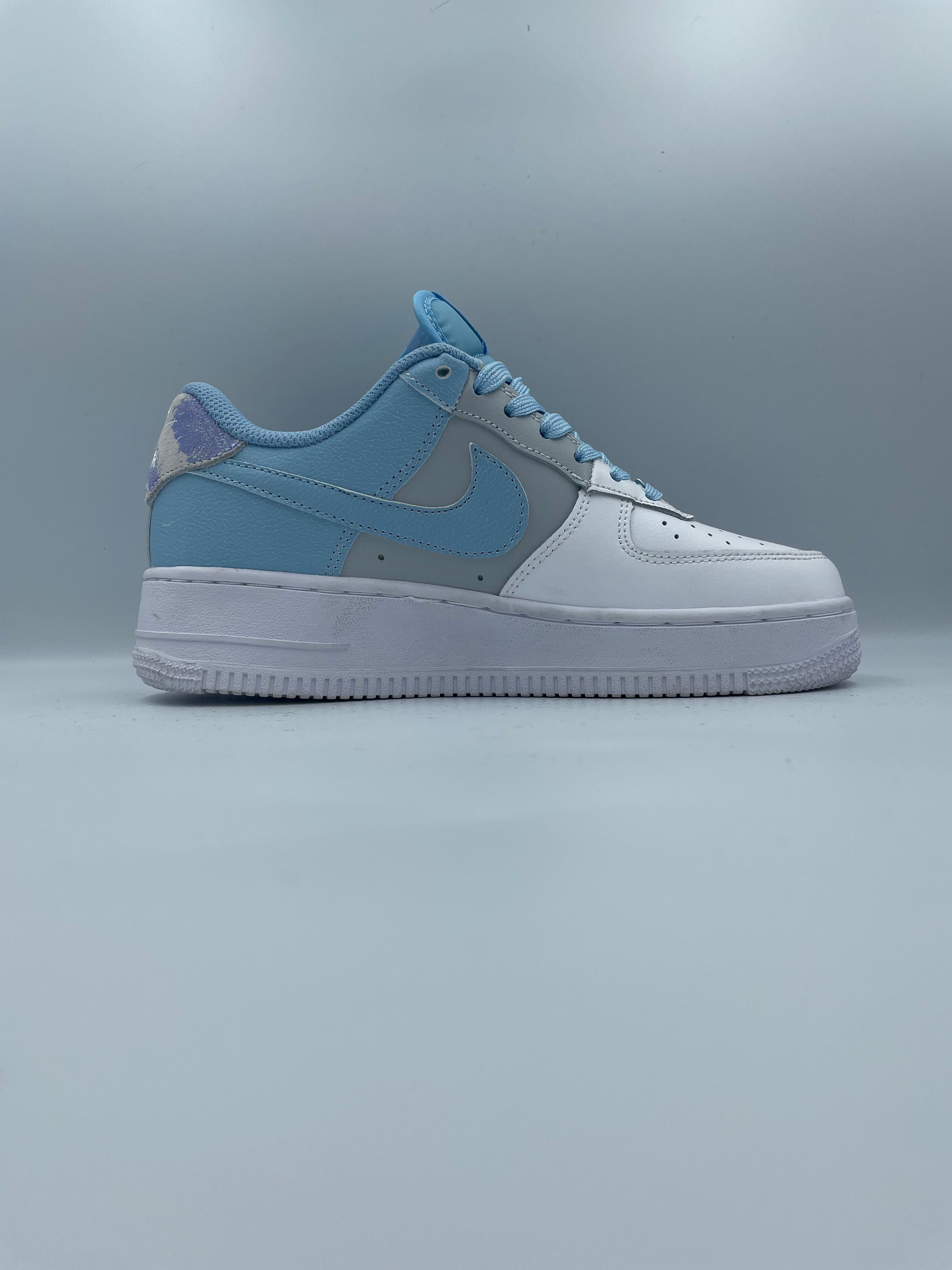 Nike Air Force 1 07 LV8 Psychic Blue Shoes