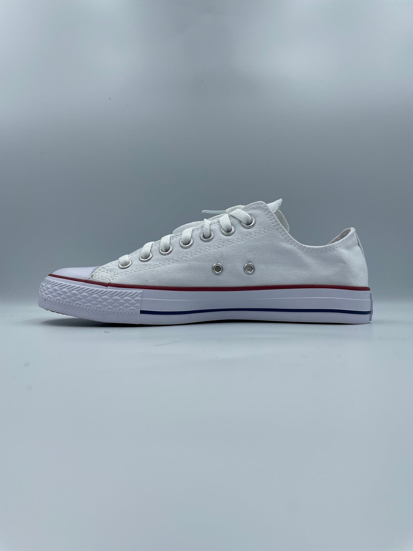 CONVERSE CHUCK TAYLOR ALL STARS LOW TOP WHITE
