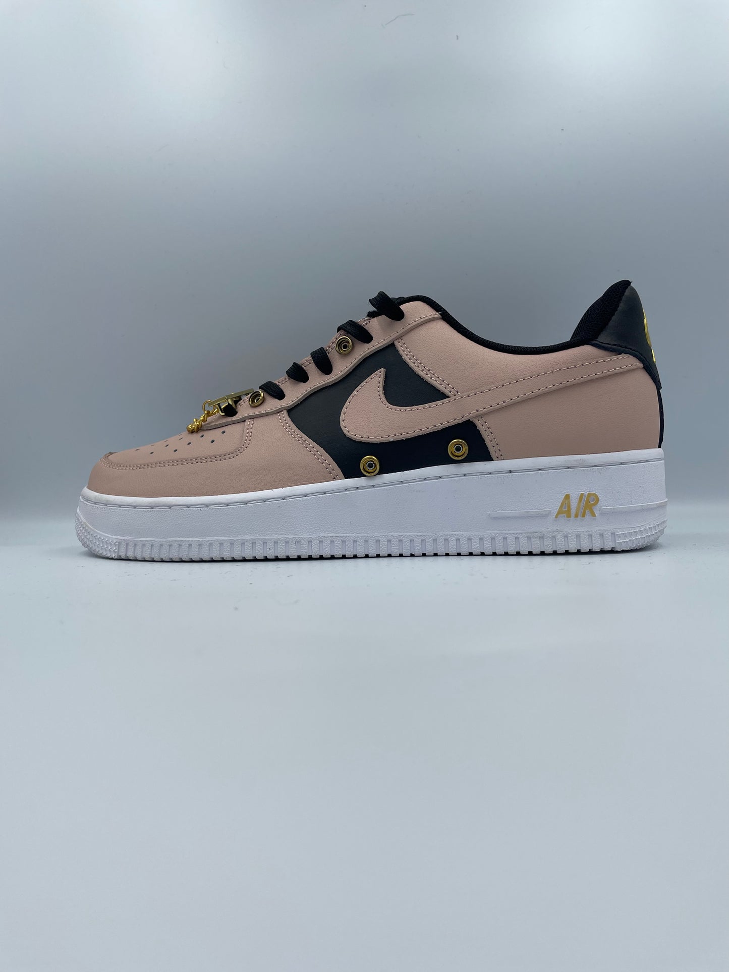 NIKE AIR FORCE 1 LOW PARTICLE BEIGE'